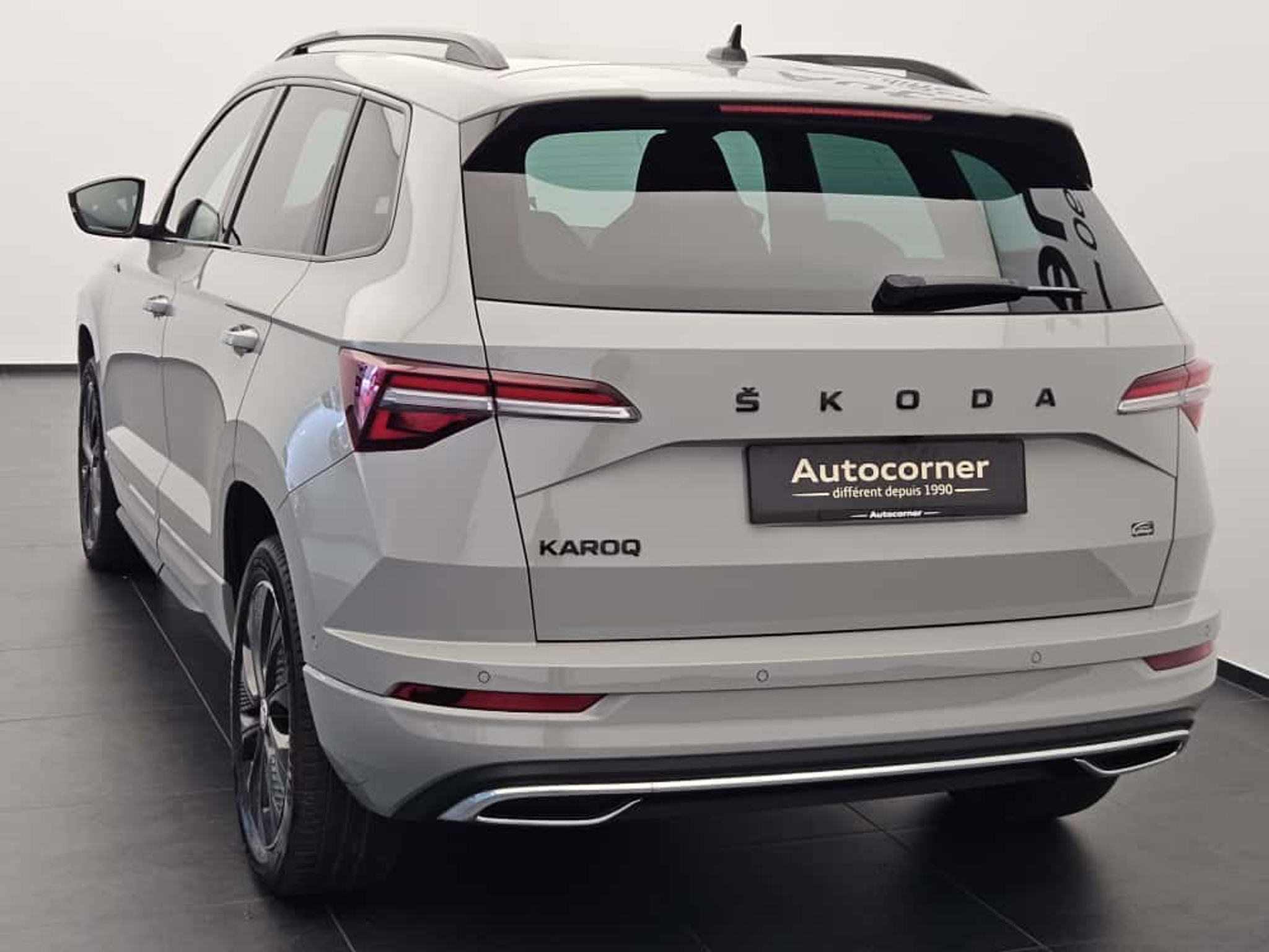 listing desktop thumbnail image 8