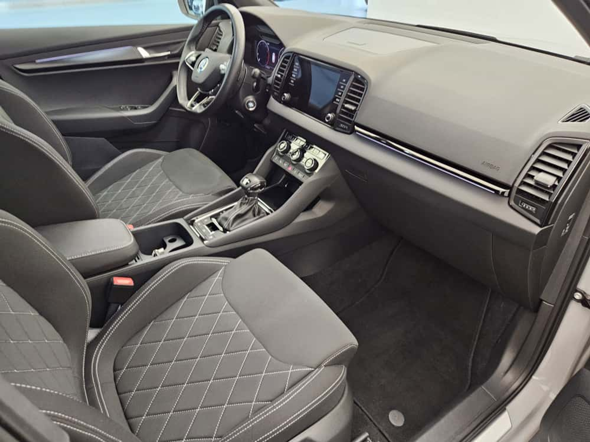 listing desktop thumbnail image 11