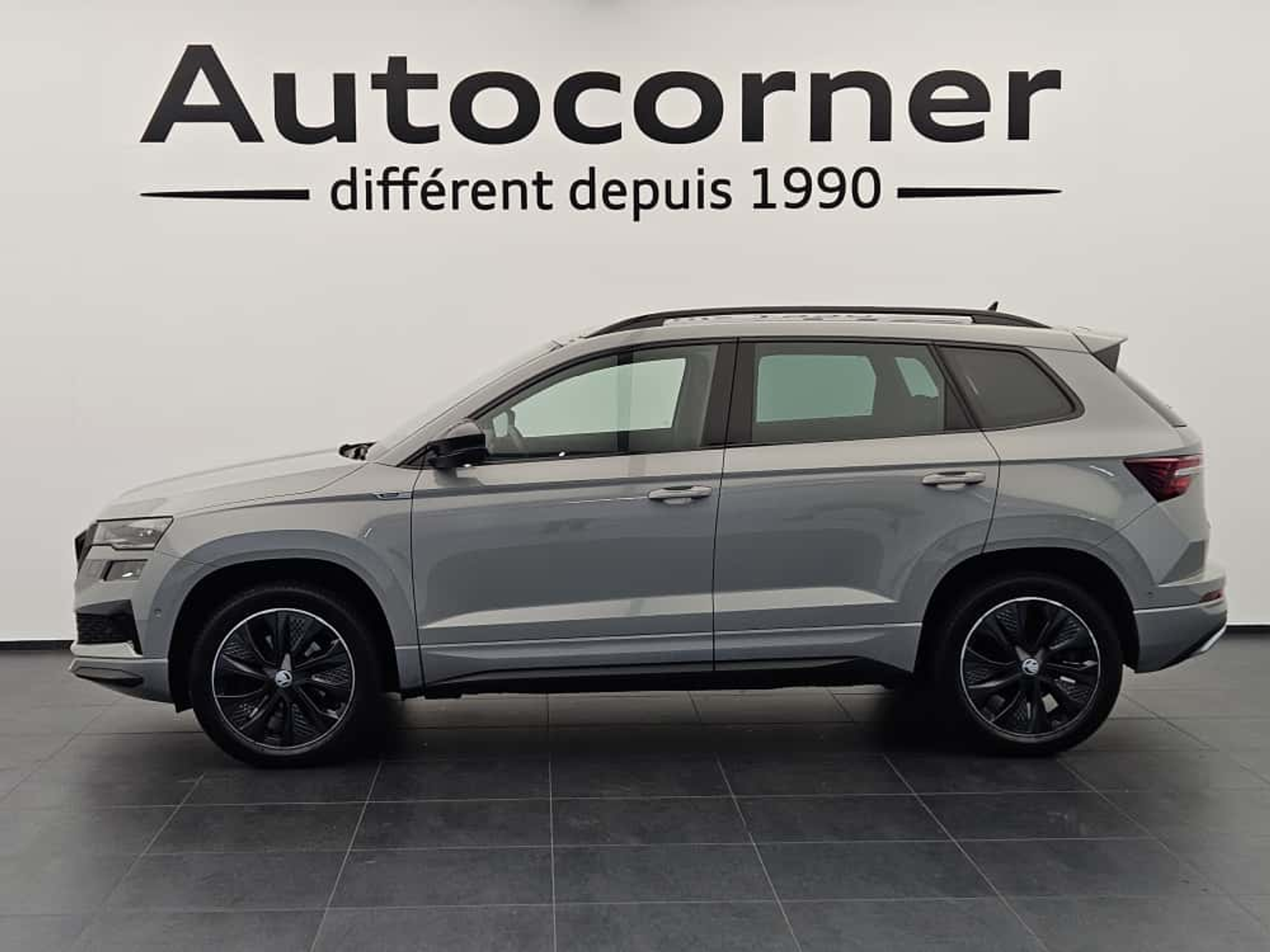 listing desktop thumbnail image 1