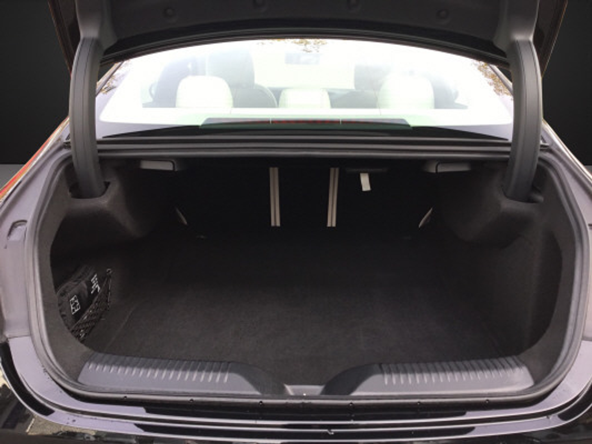 listing desktop thumbnail image 11