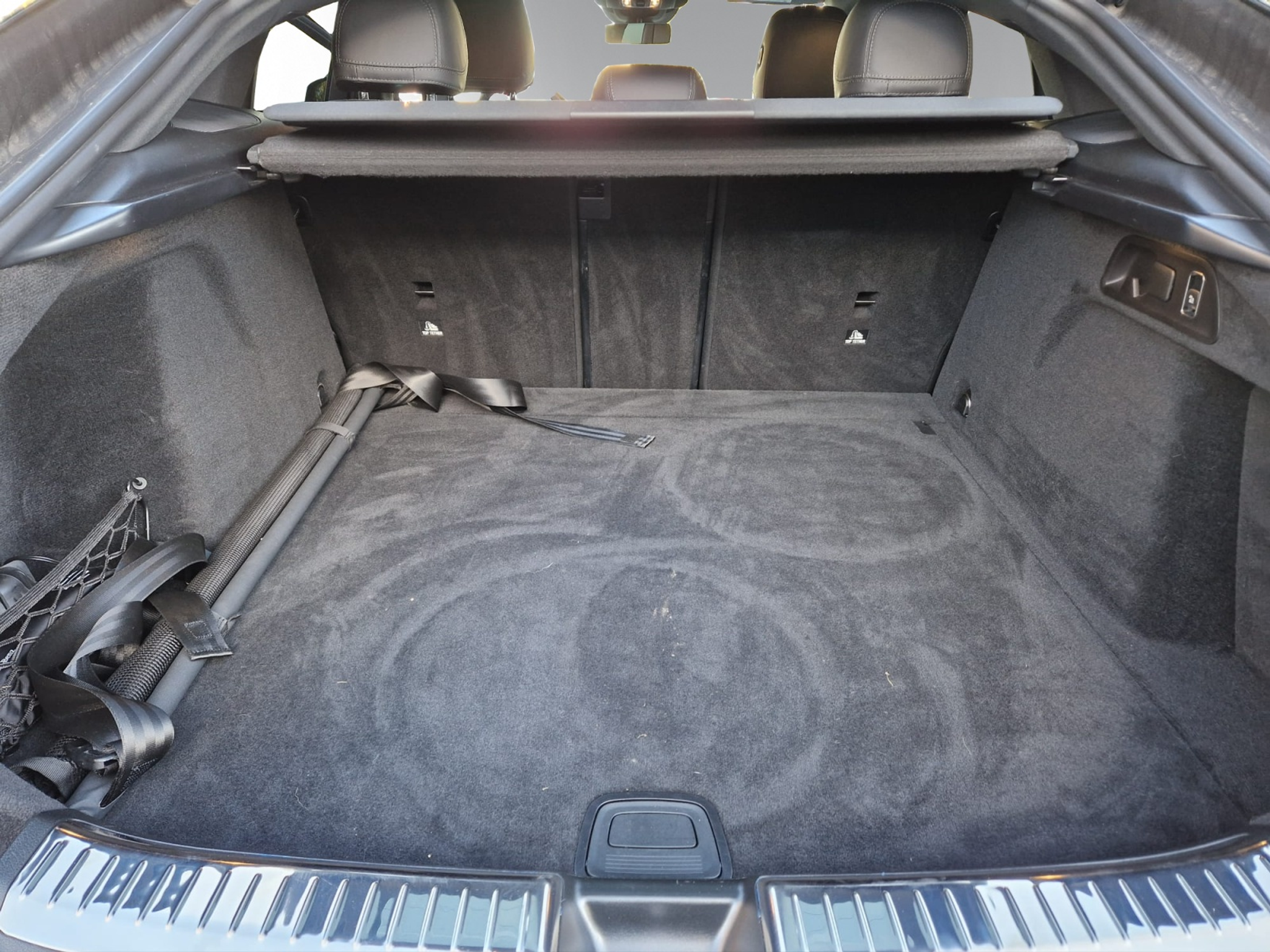 listing desktop thumbnail image 11