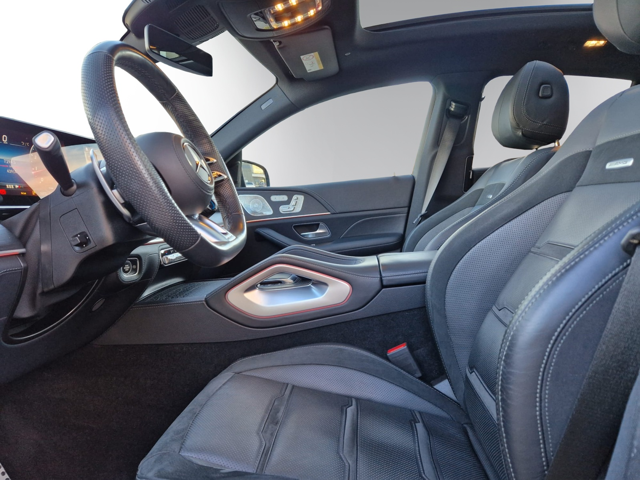 listing desktop thumbnail image 2