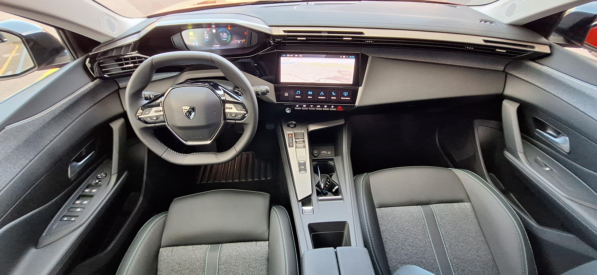 listing desktop thumbnail image 10