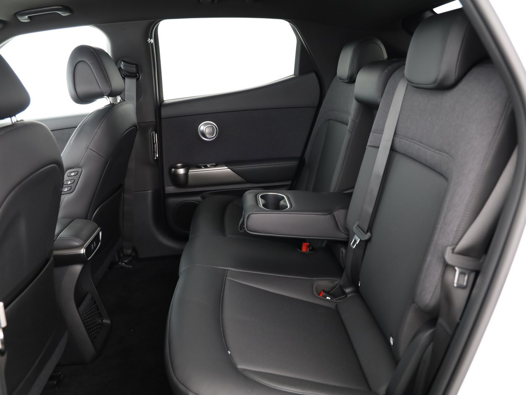 listing desktop thumbnail image 8