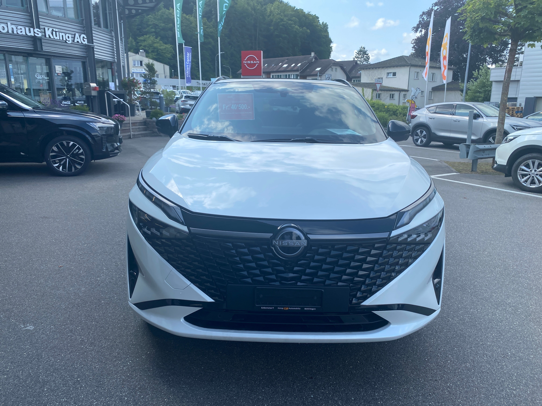 listing desktop thumbnail image 2