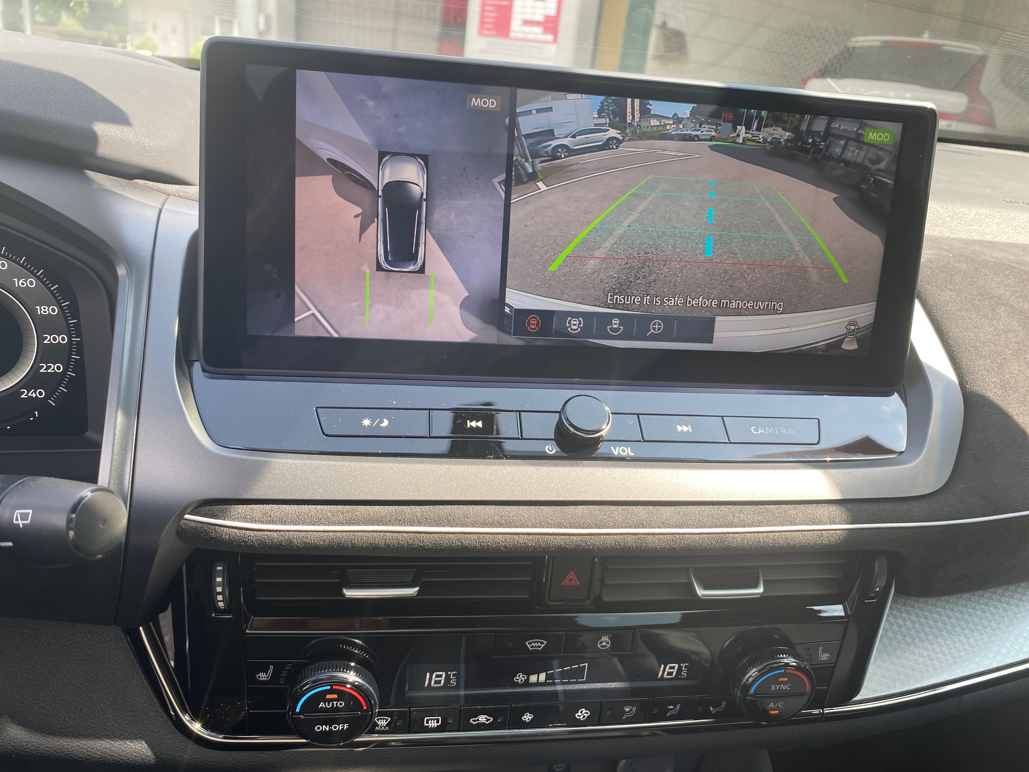 listing desktop thumbnail image 13