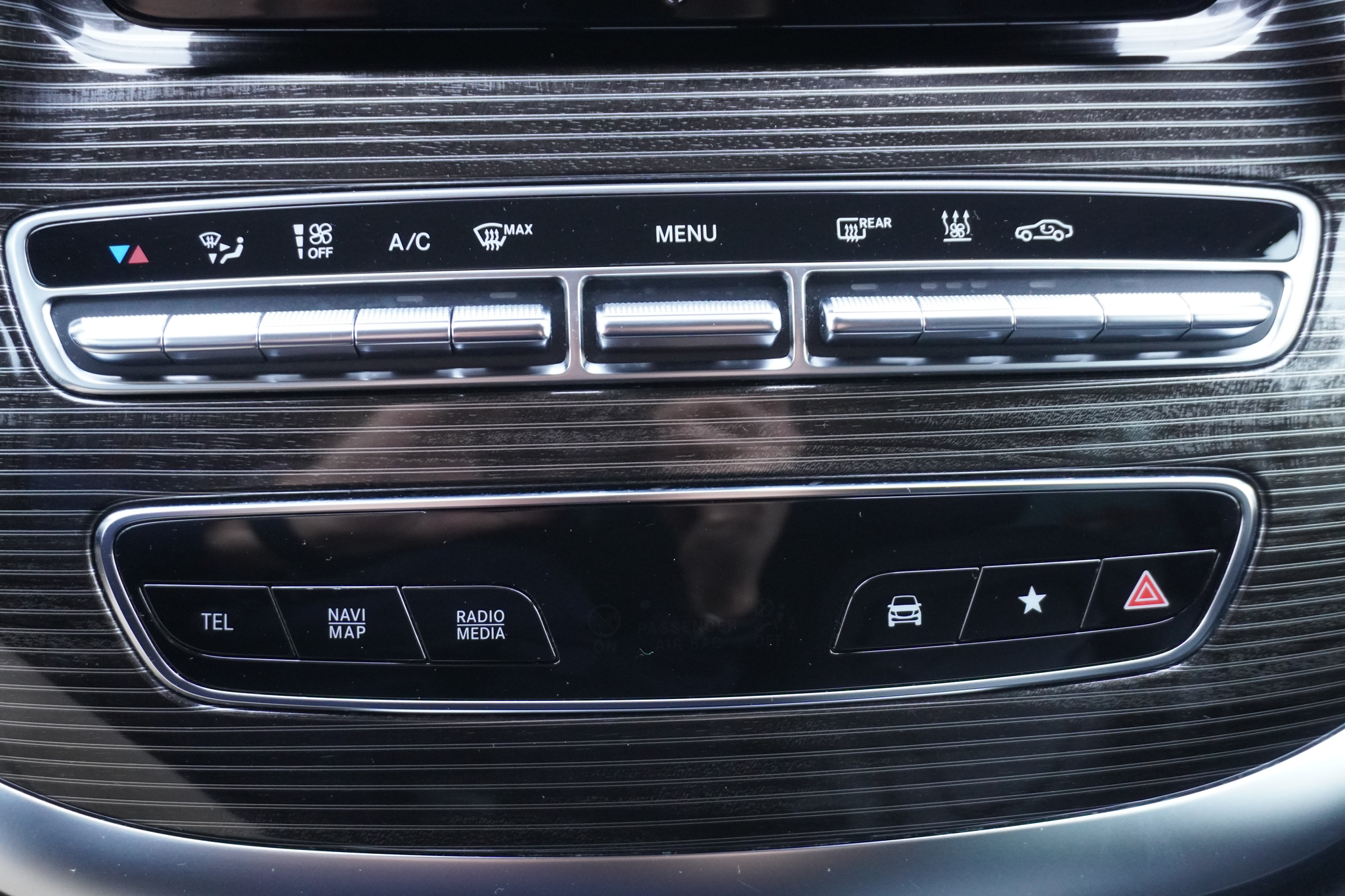 listing desktop thumbnail image 16