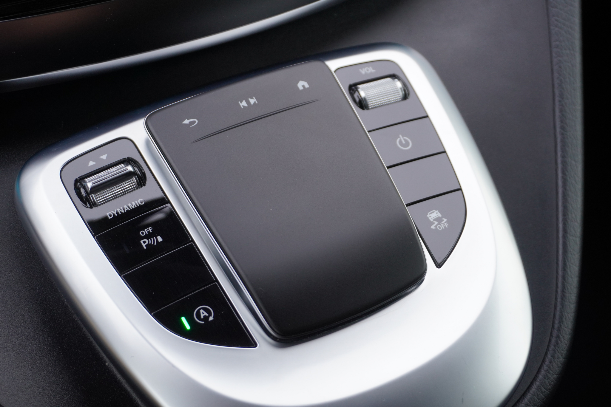 listing desktop thumbnail image 15