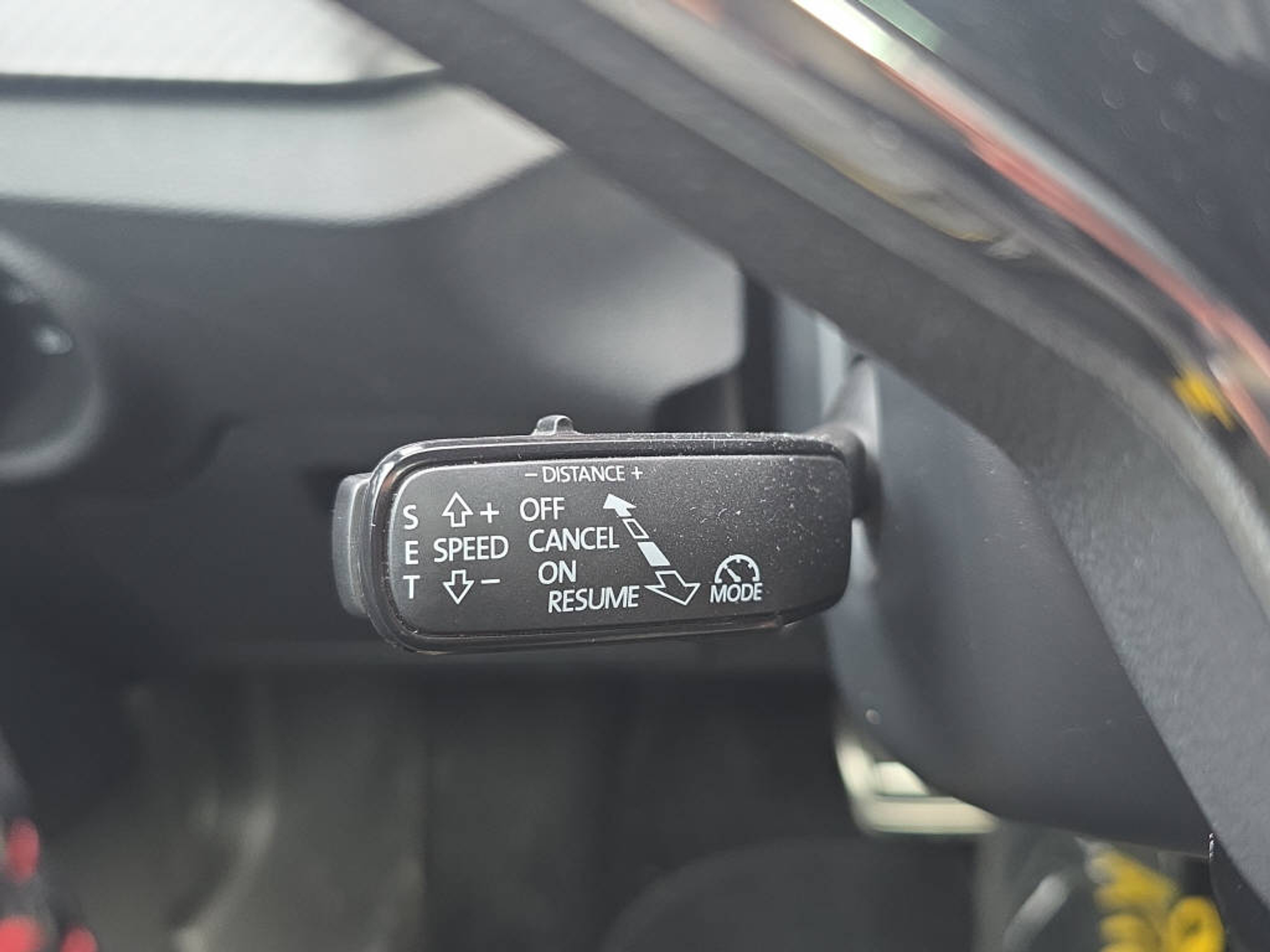 listing desktop thumbnail image 20