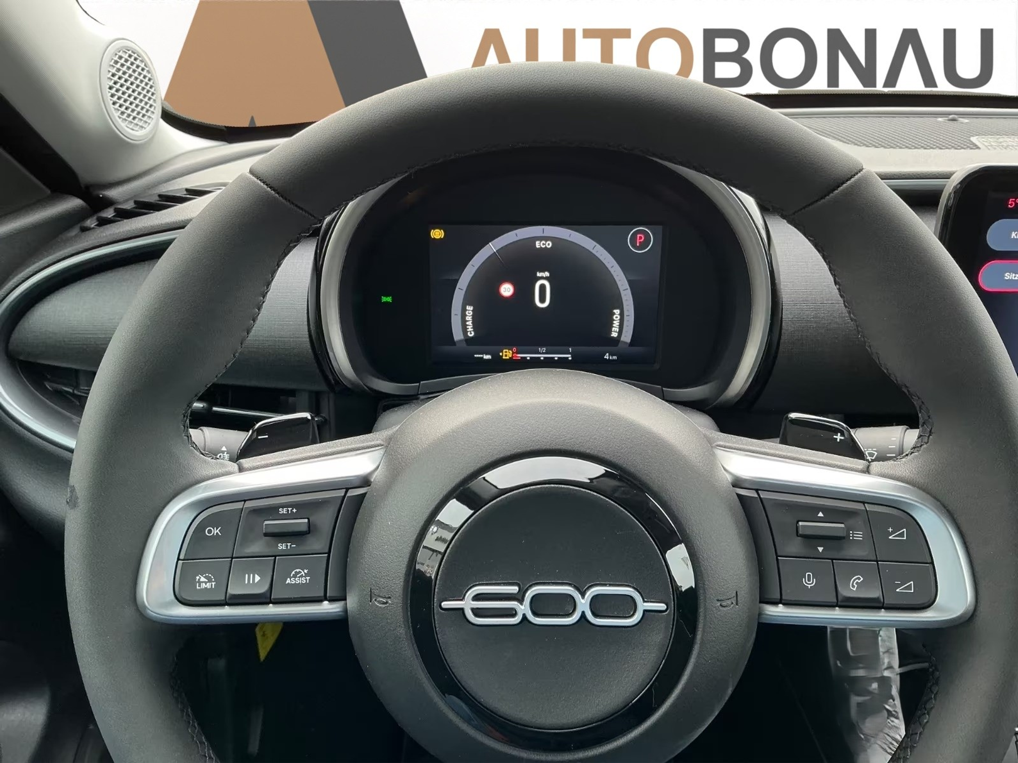 listing desktop thumbnail image 9