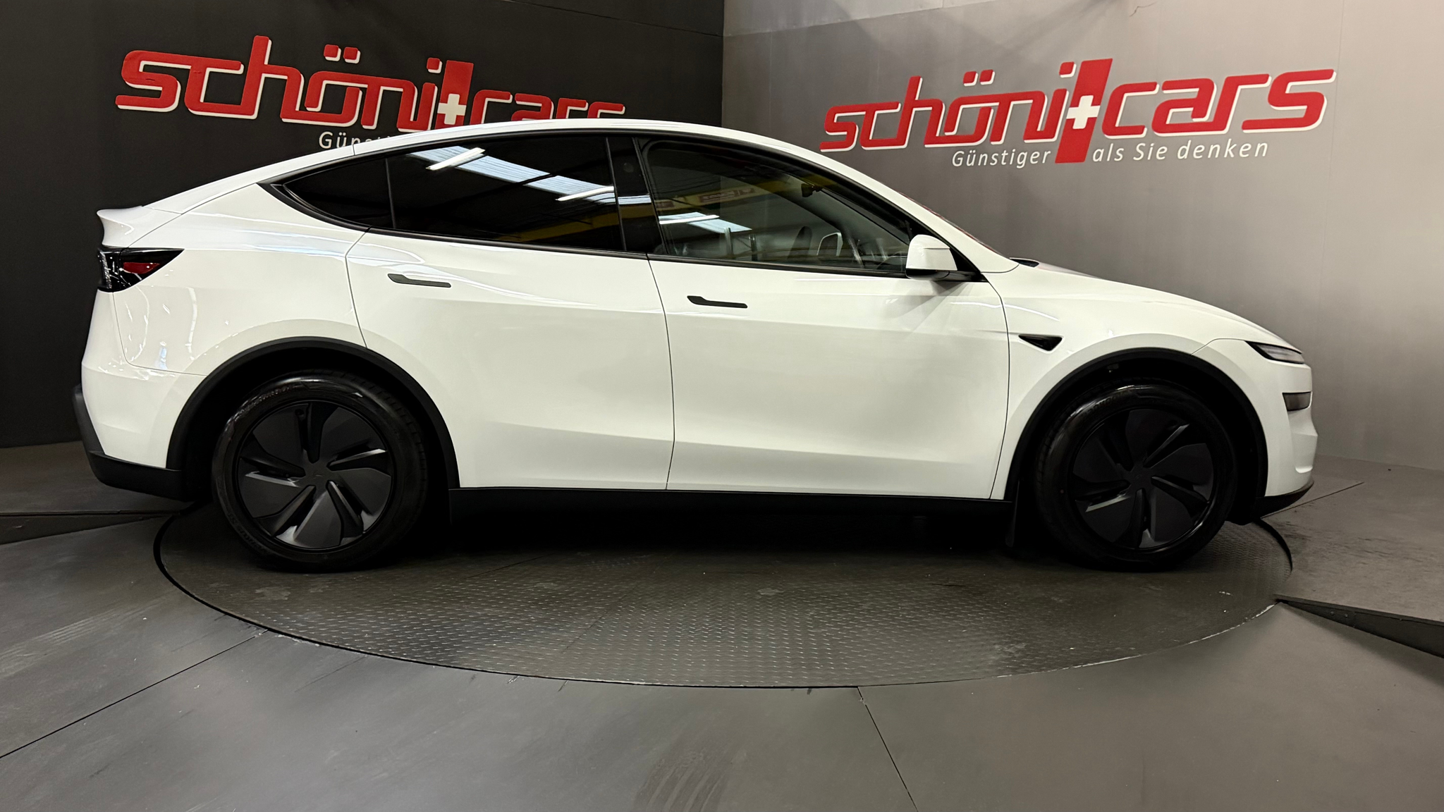 listing desktop thumbnail image 6