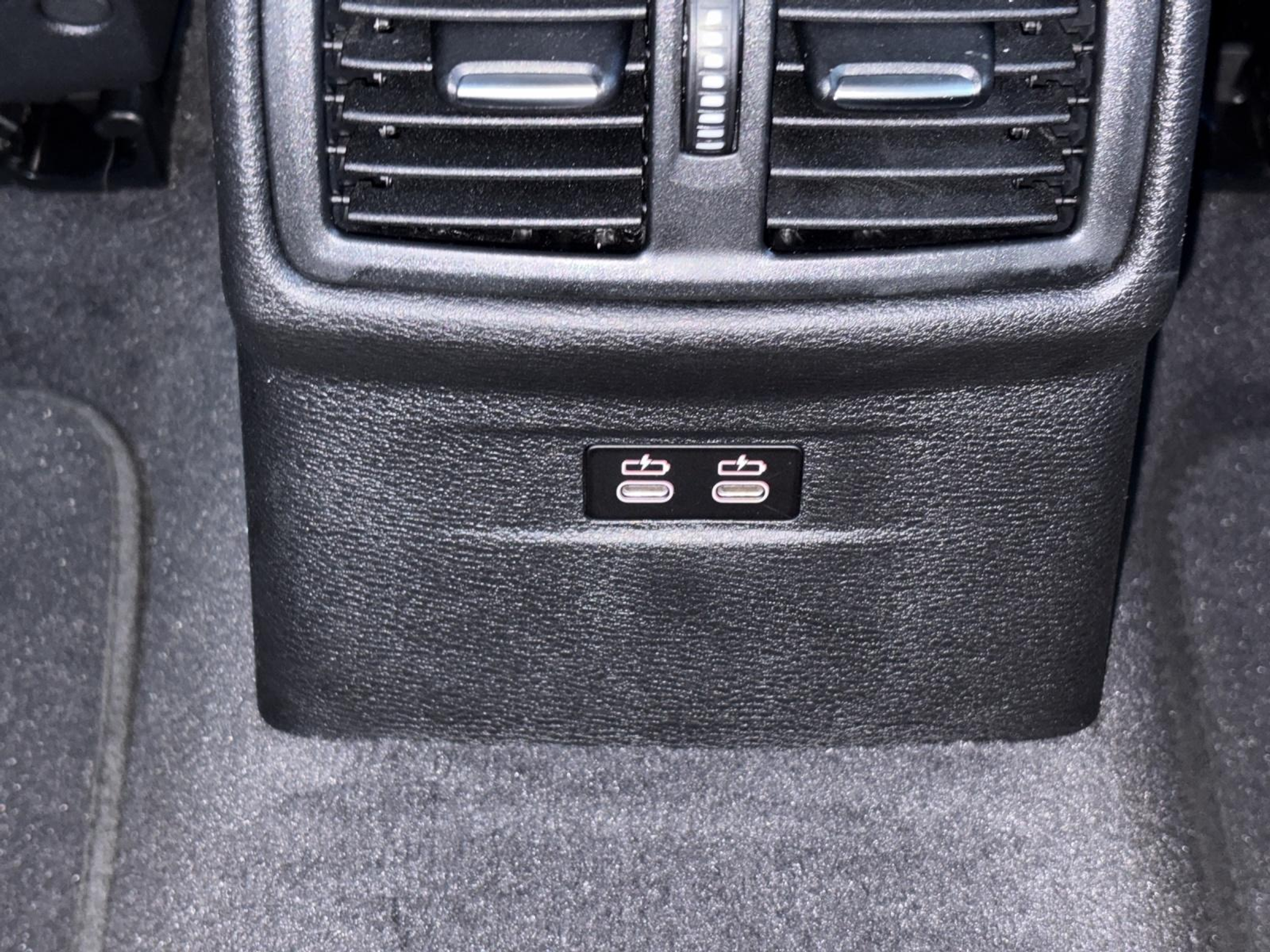 listing desktop thumbnail image 14