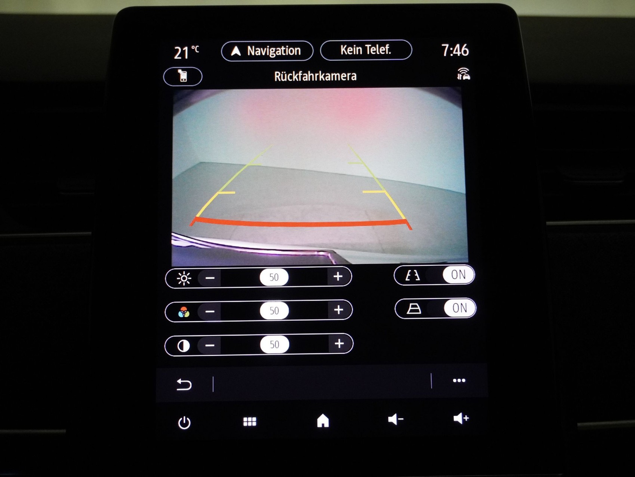 listing desktop thumbnail image 16