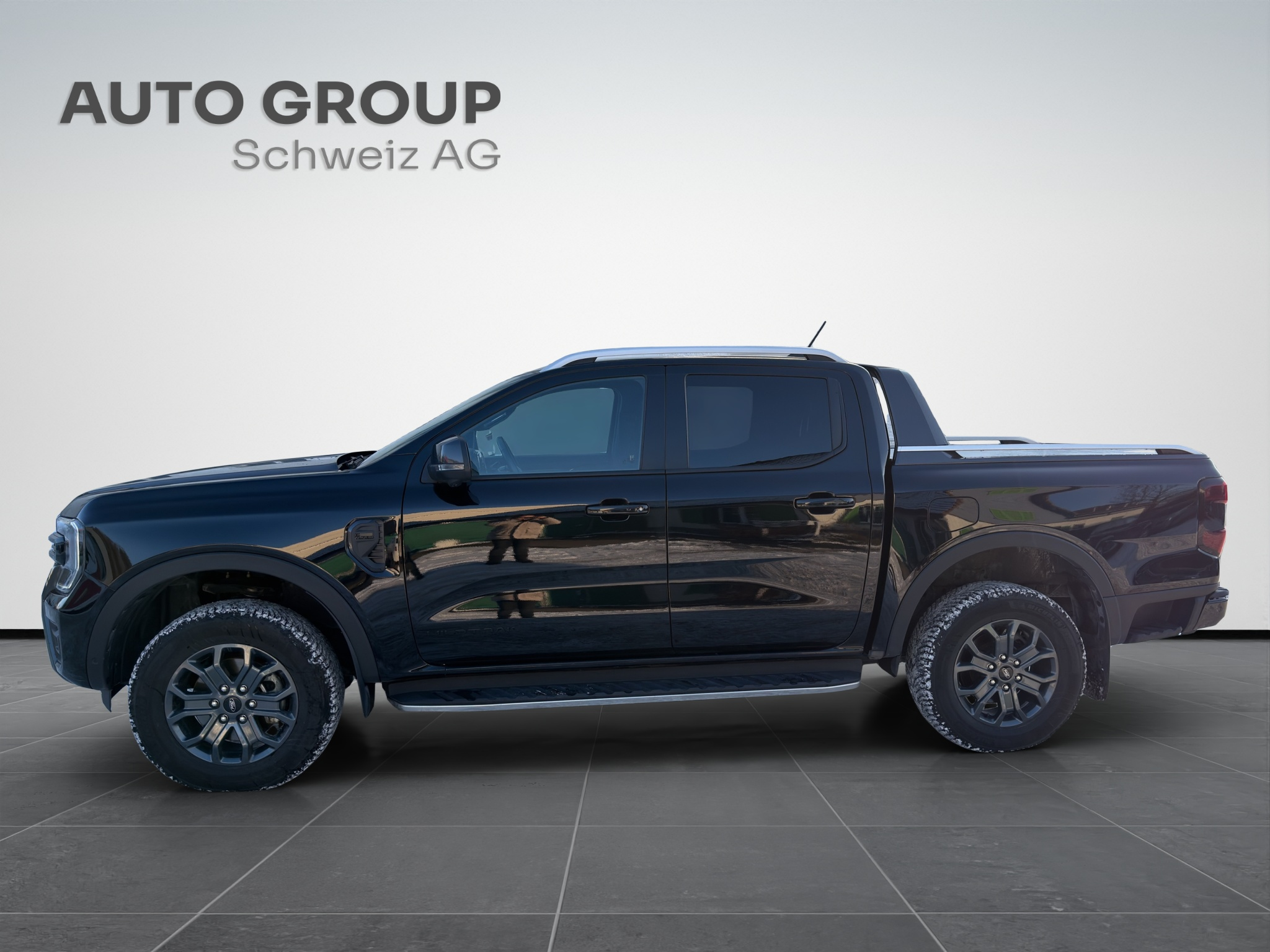 listing desktop thumbnail image 1