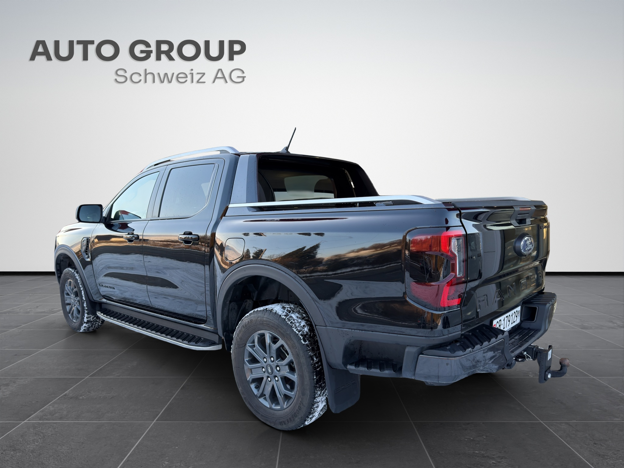 listing desktop thumbnail image 3