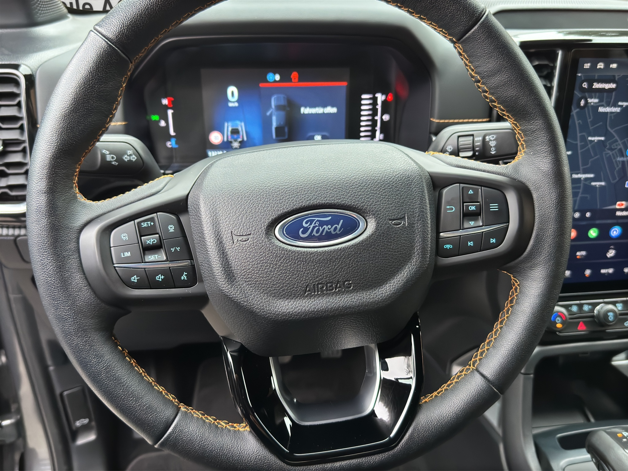 listing desktop thumbnail image 16