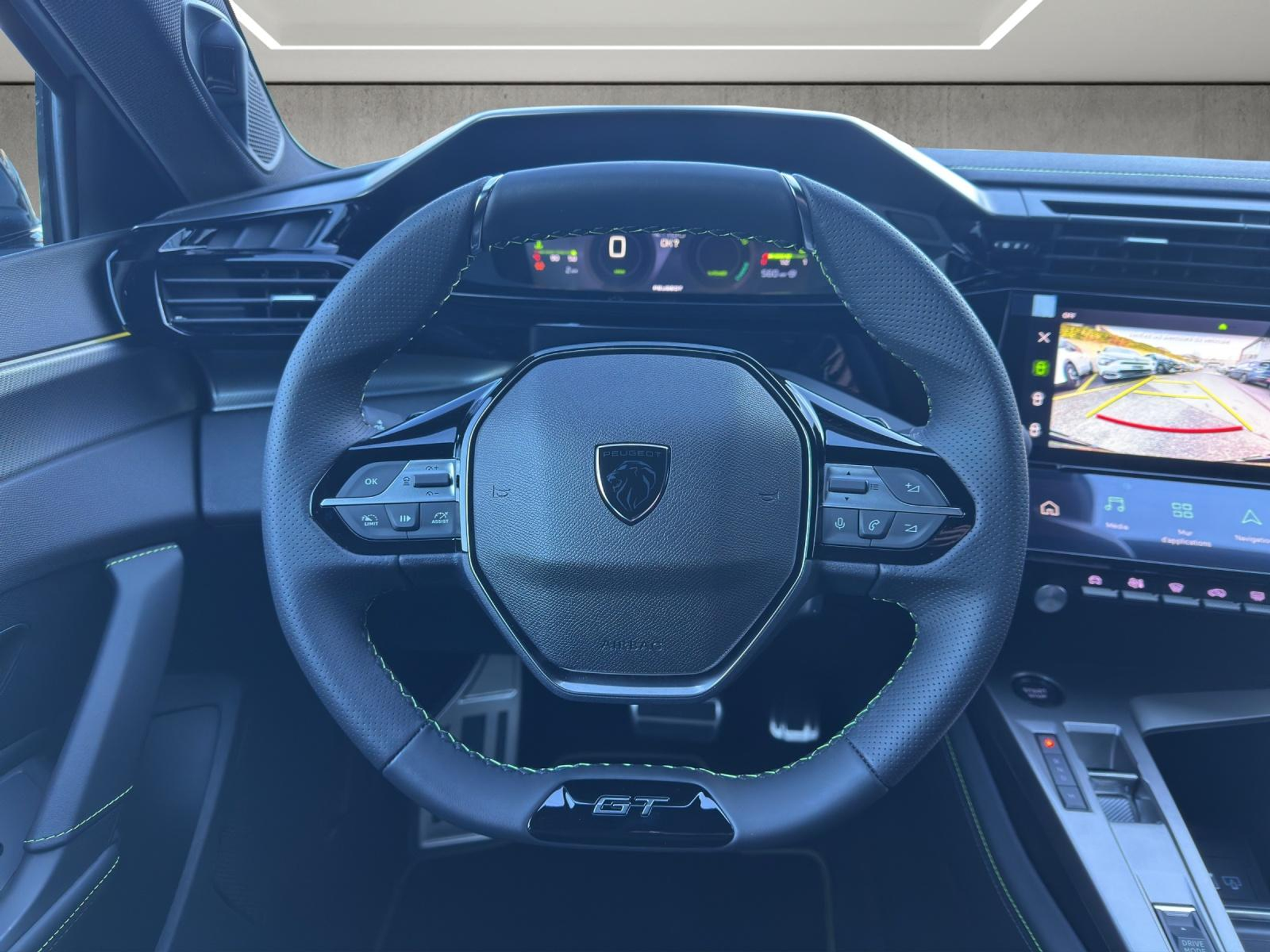 listing desktop thumbnail image 9