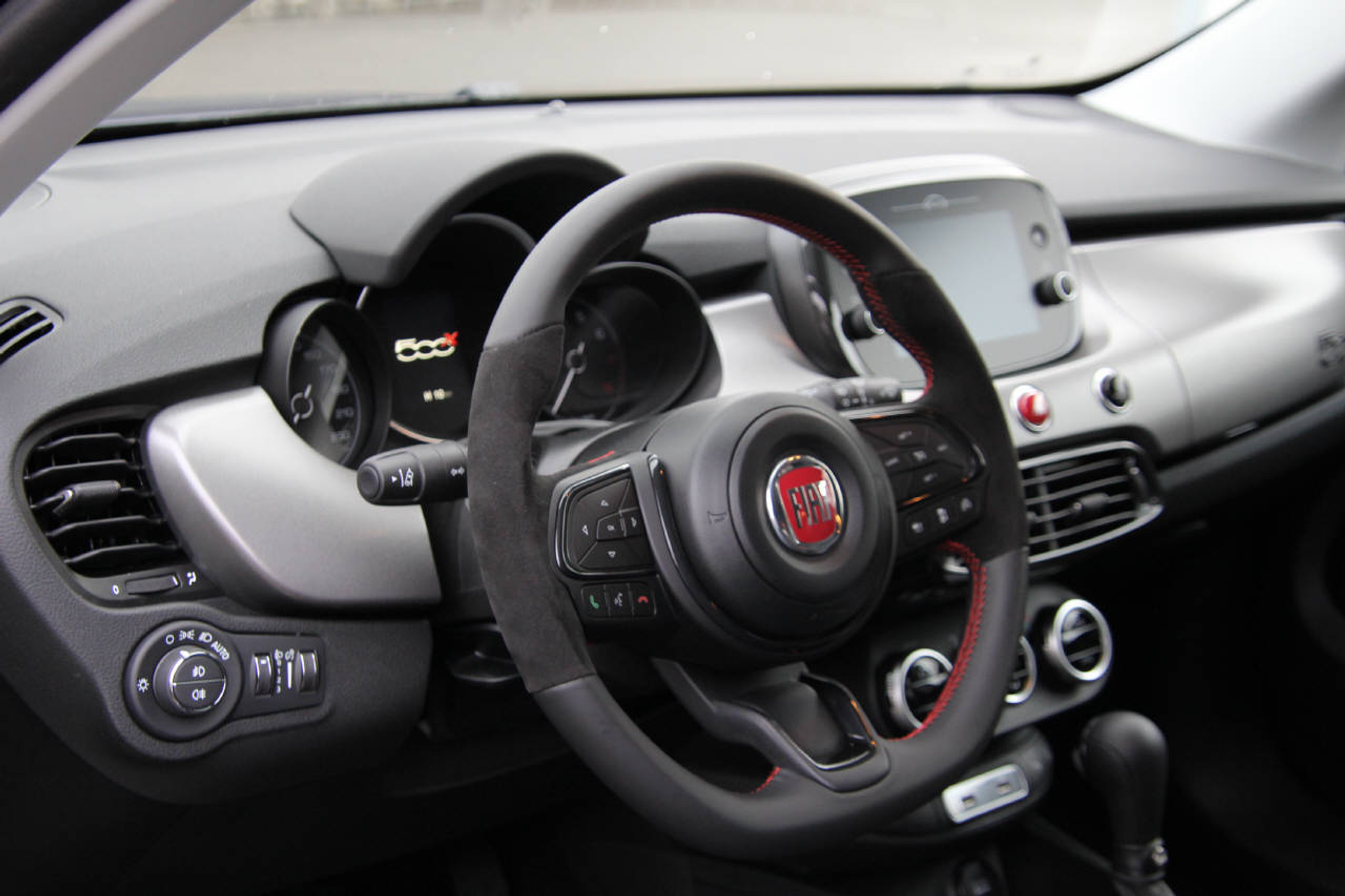 listing desktop thumbnail image 10