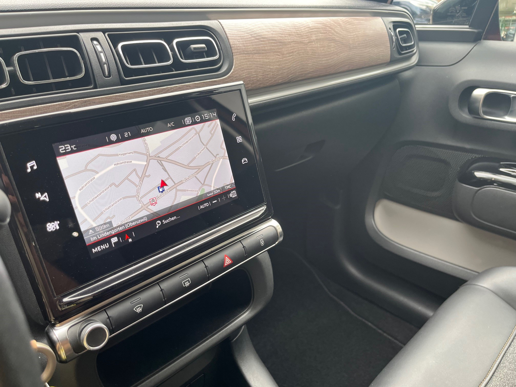 listing desktop thumbnail image 8