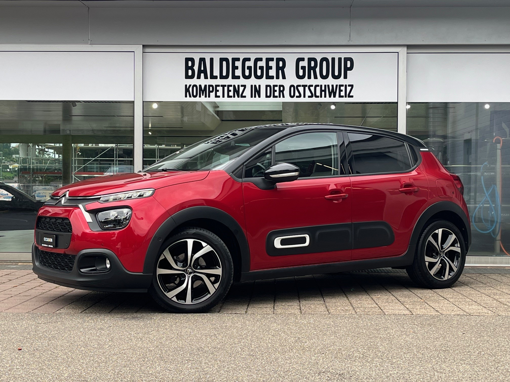 listing desktop thumbnail image 0