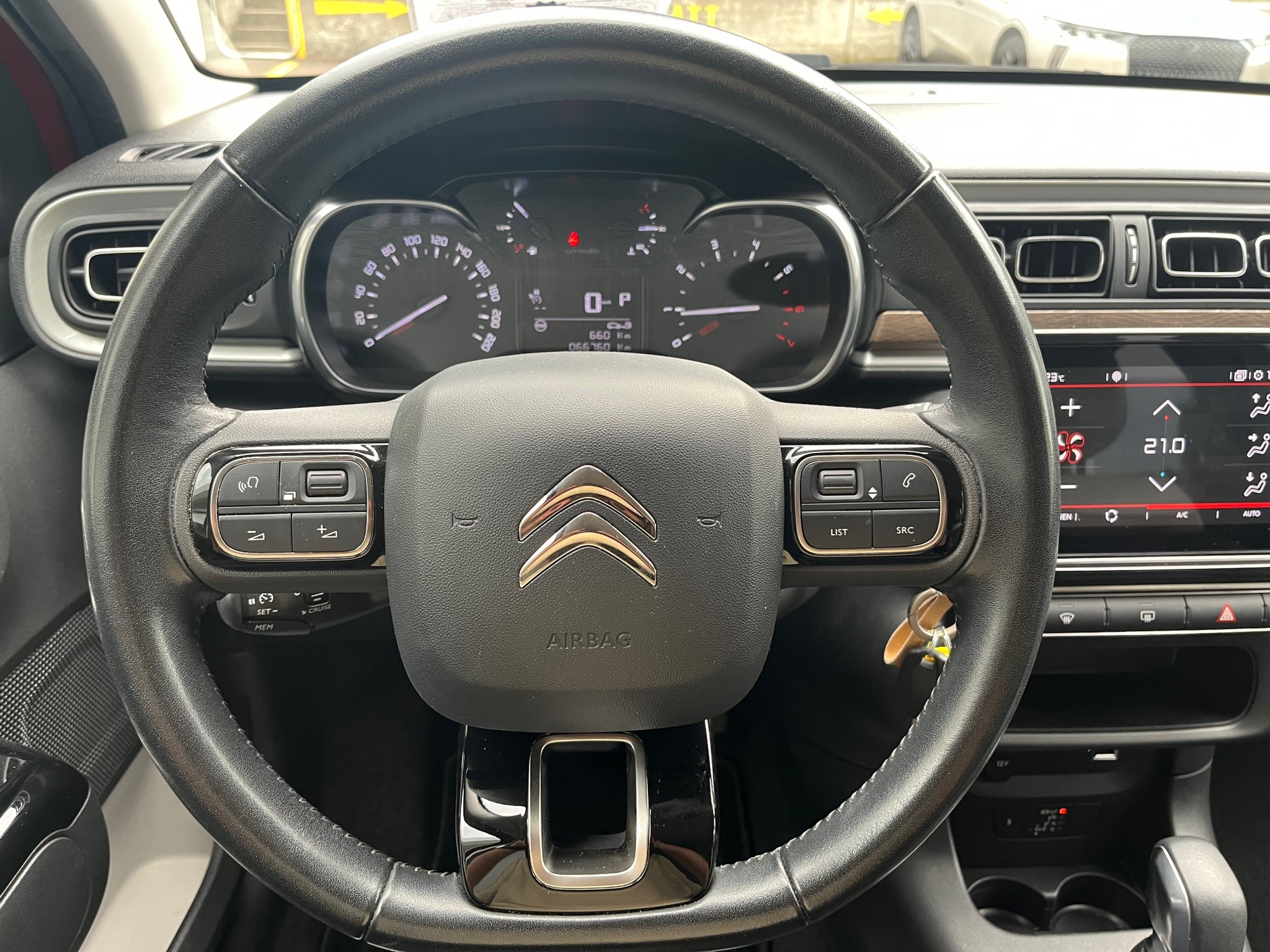 listing desktop thumbnail image 10