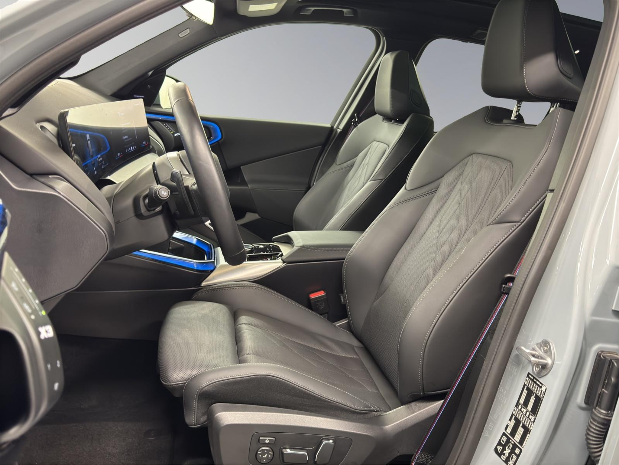 listing desktop thumbnail image 10