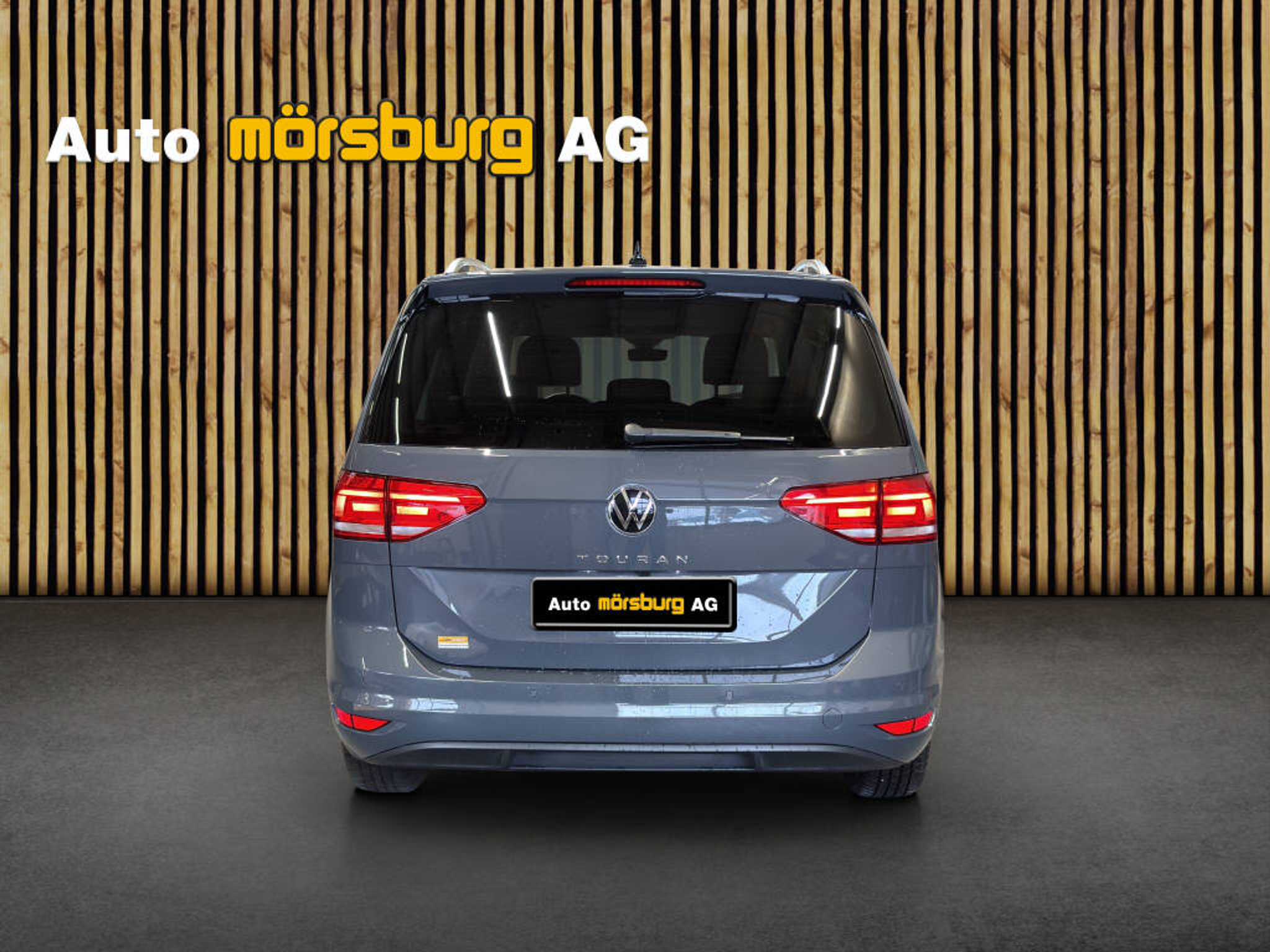 listing desktop thumbnail image 15