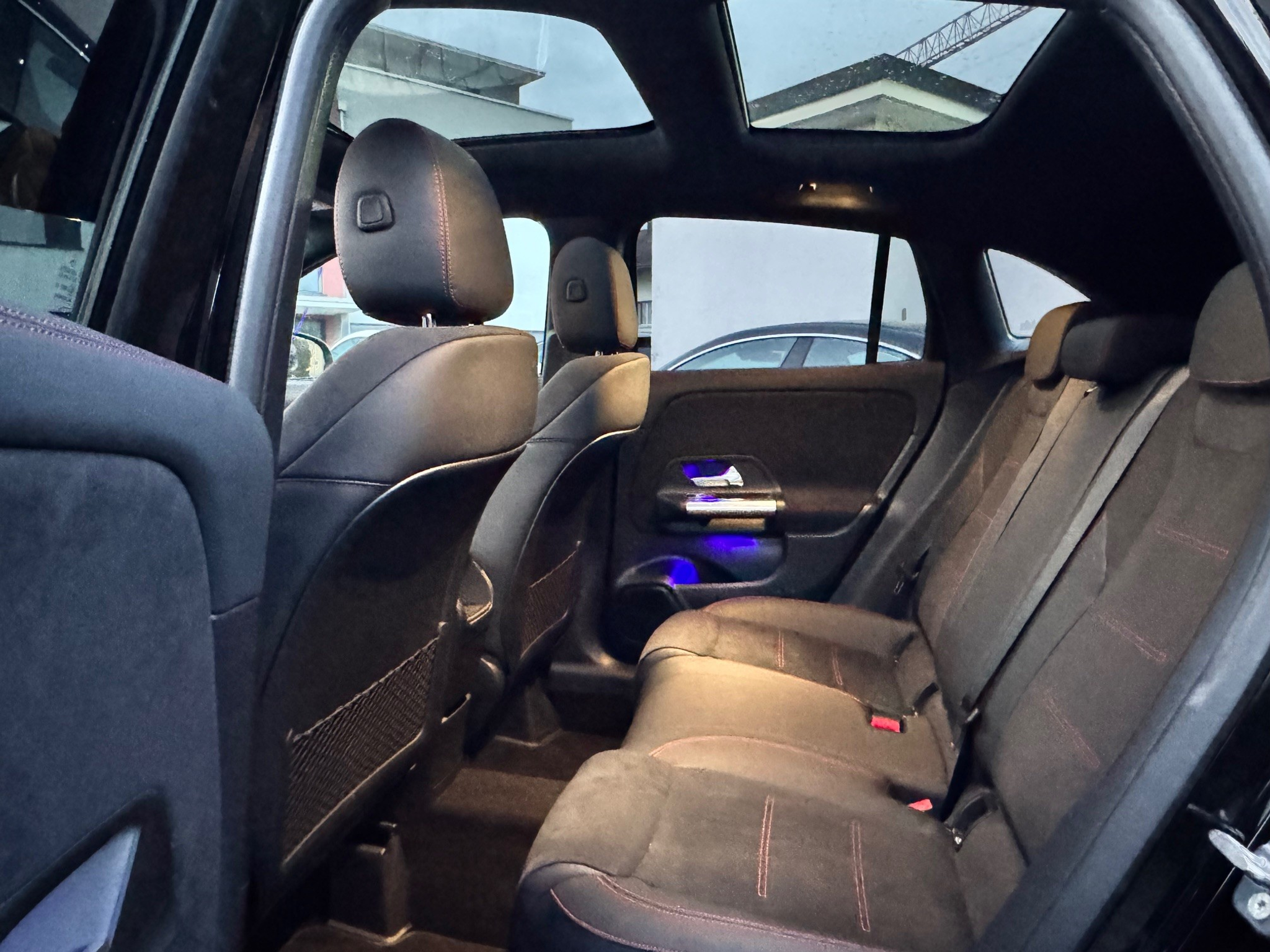 listing desktop thumbnail image 15