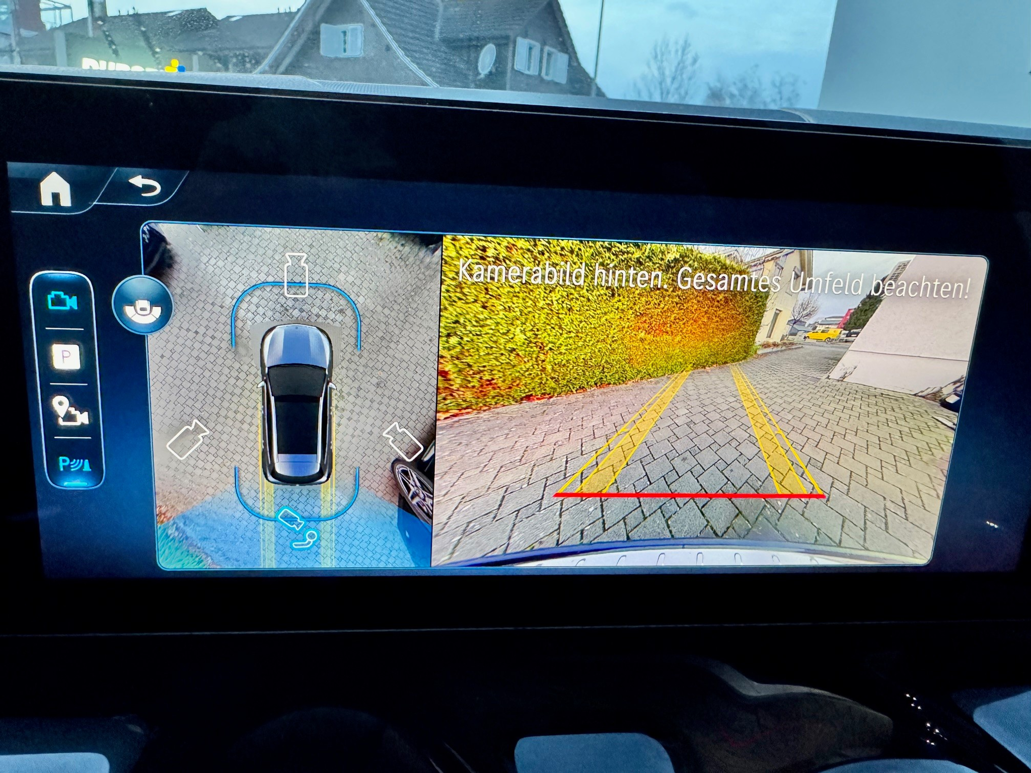 listing desktop thumbnail image 11