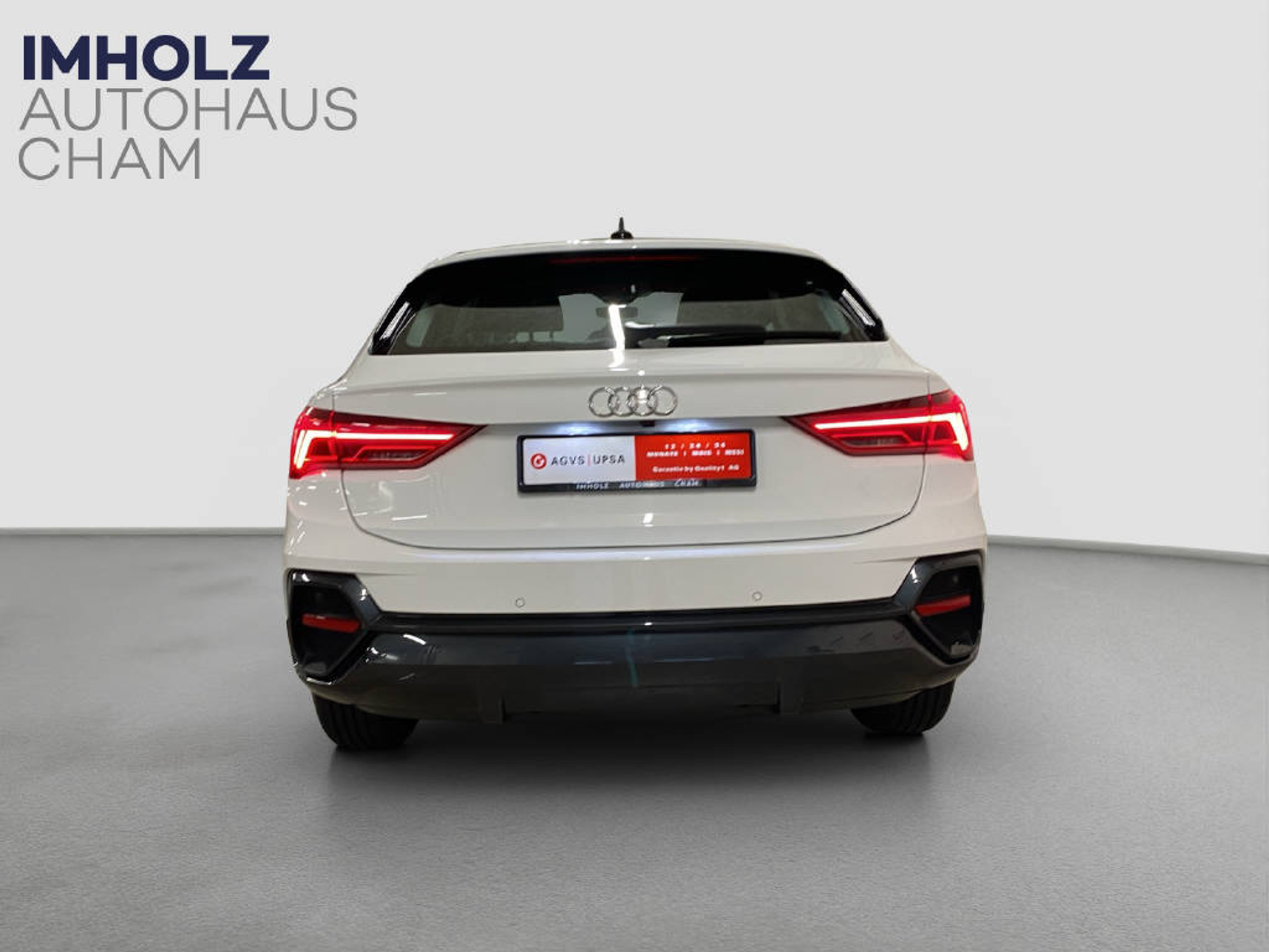 listing desktop thumbnail image 3