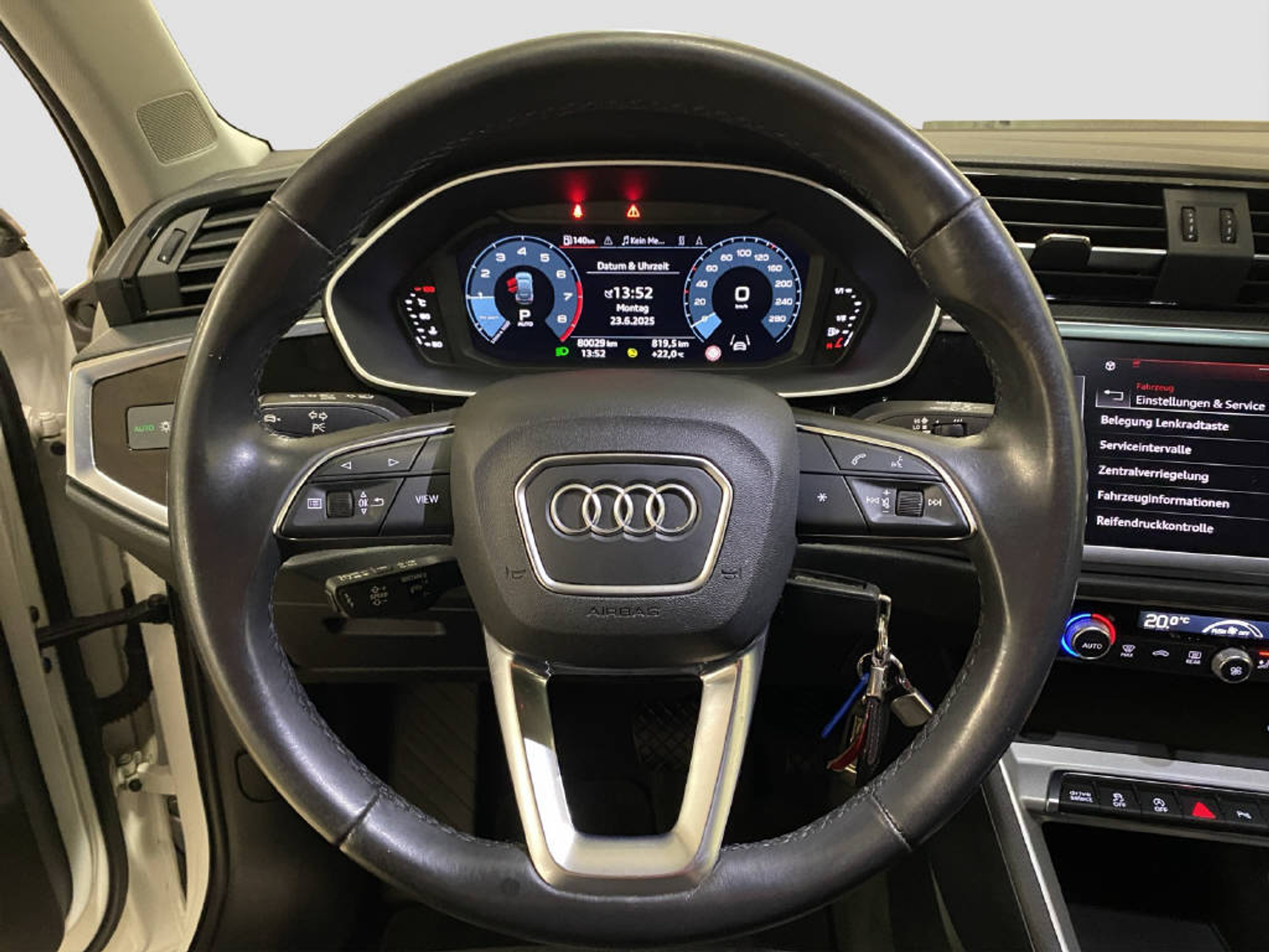 listing desktop thumbnail image 7