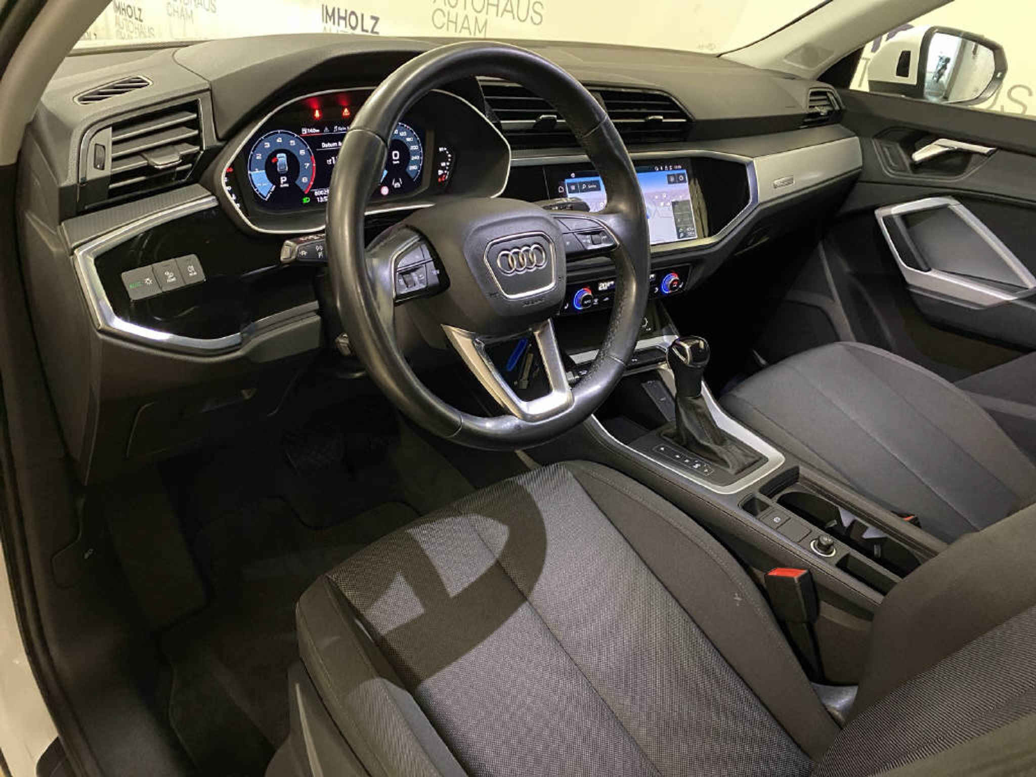 listing desktop thumbnail image 15