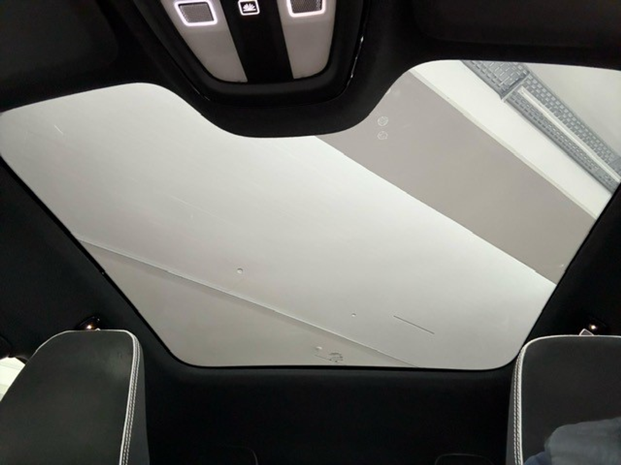 listing desktop thumbnail image 9