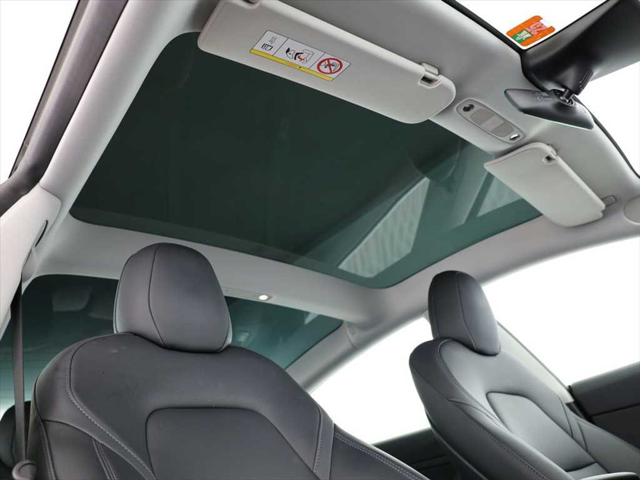 listing desktop thumbnail image 10