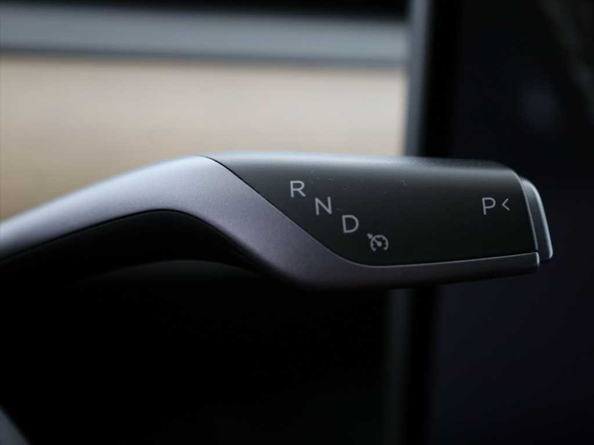 listing desktop thumbnail image 7