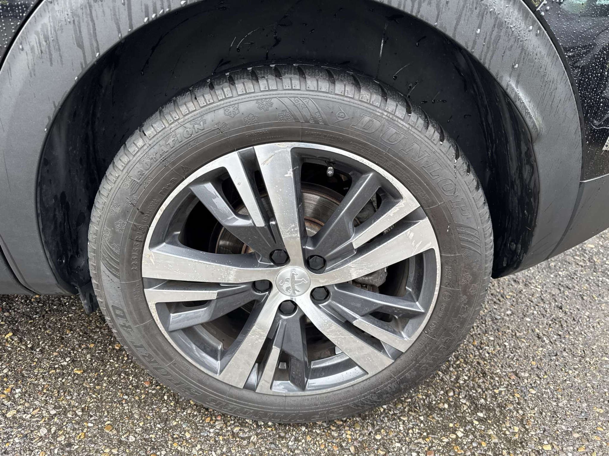 listing desktop thumbnail image 9