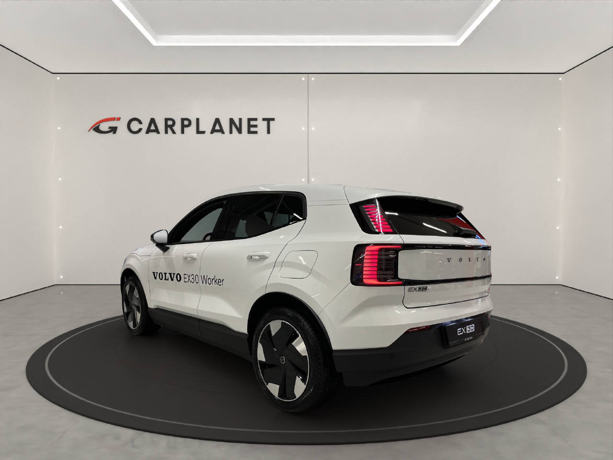 listing desktop thumbnail image 3