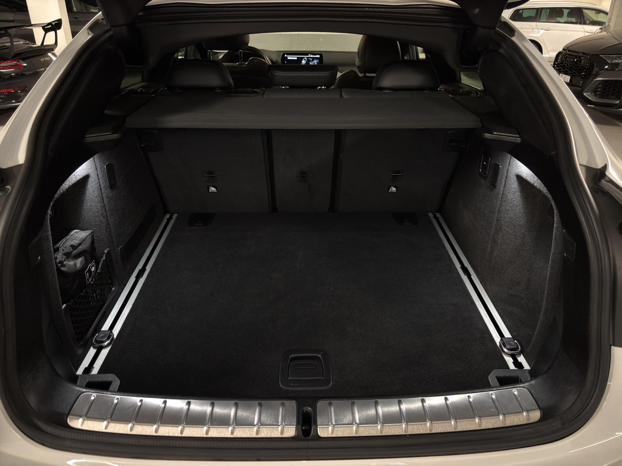 listing desktop thumbnail image 14