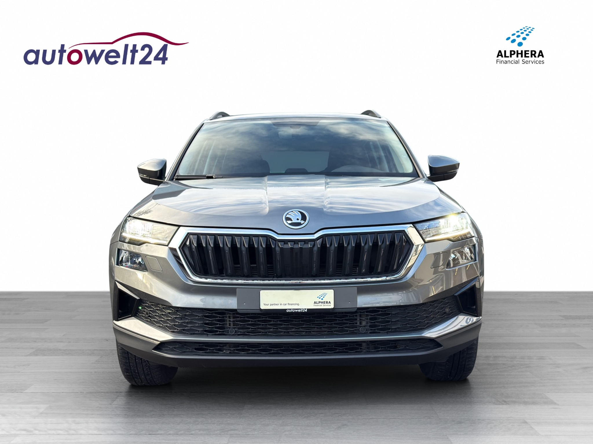 listing desktop thumbnail image 1