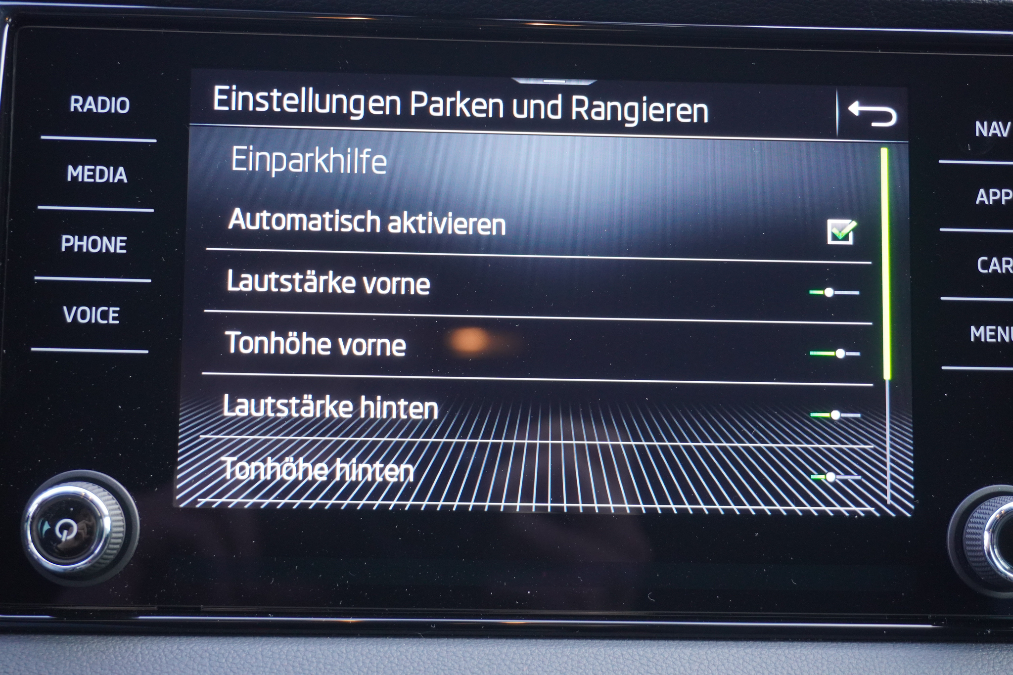 listing desktop thumbnail image 21