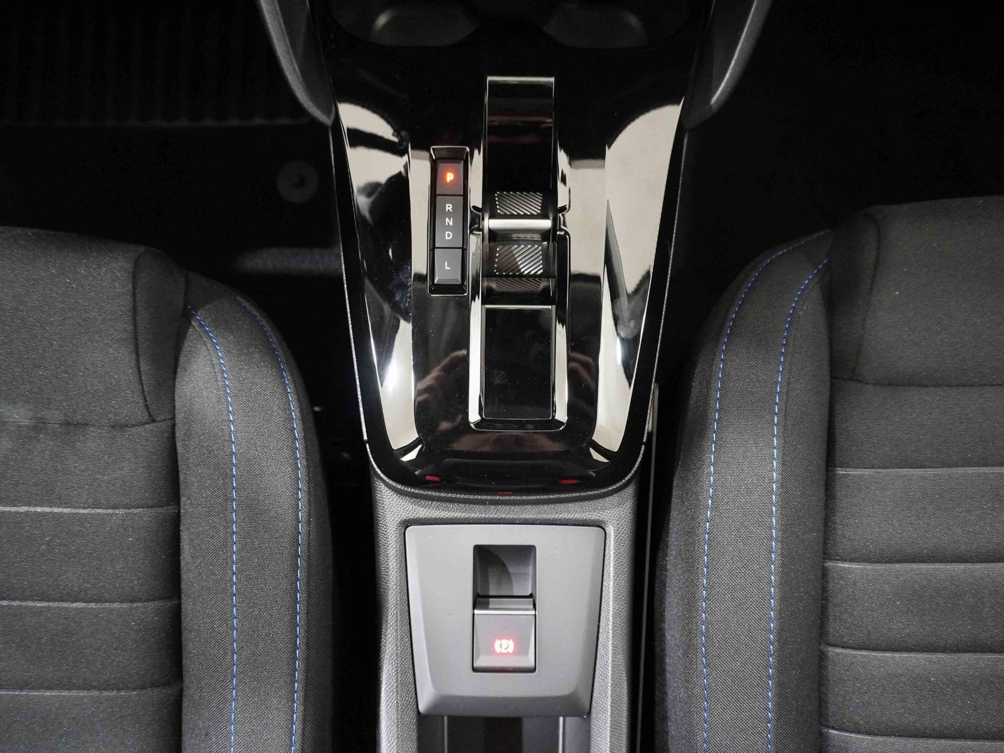 listing desktop thumbnail image 14