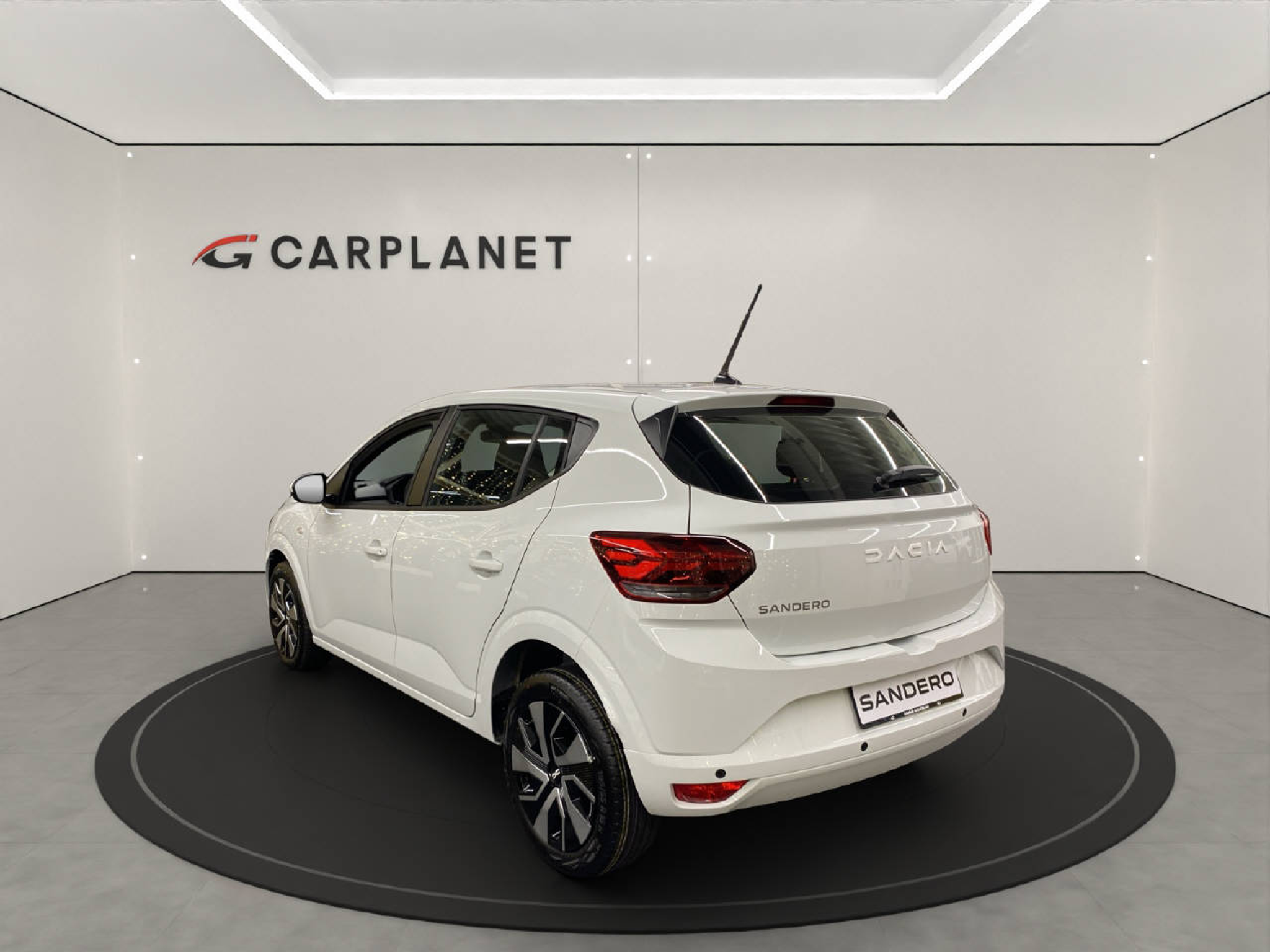 listing desktop thumbnail image 3