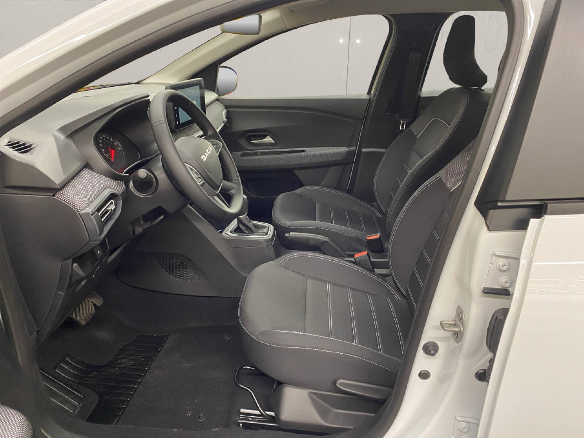 listing desktop thumbnail image 6