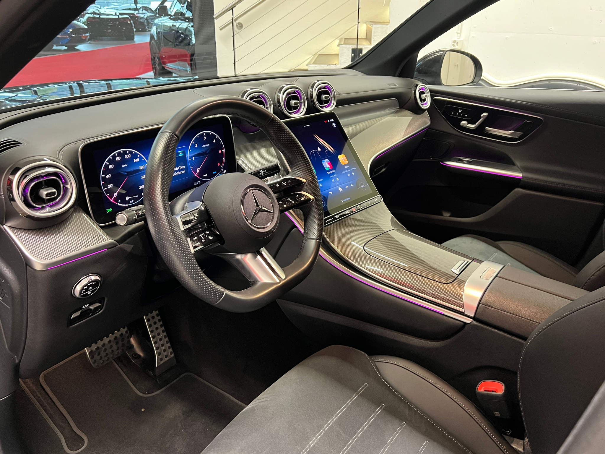 listing desktop thumbnail image 9