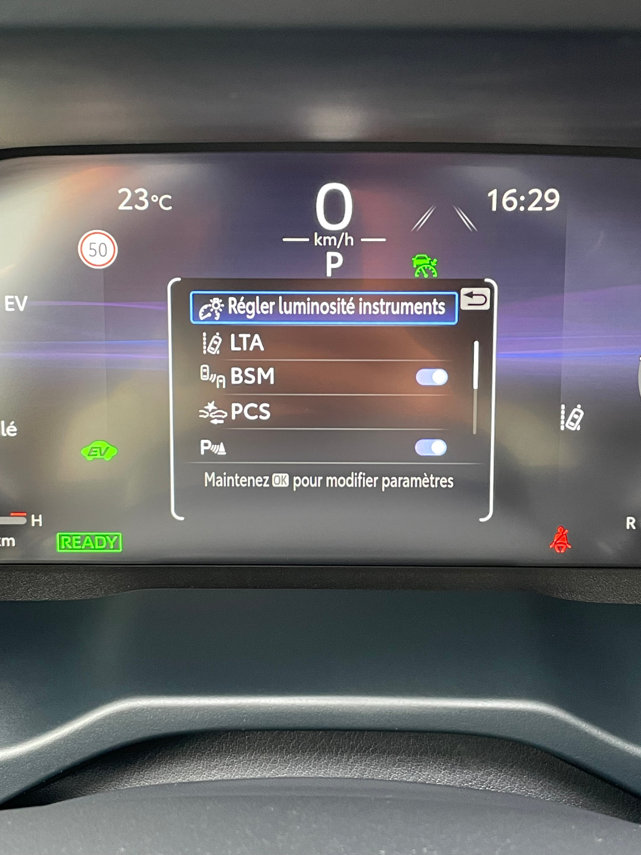 listing desktop thumbnail image 25