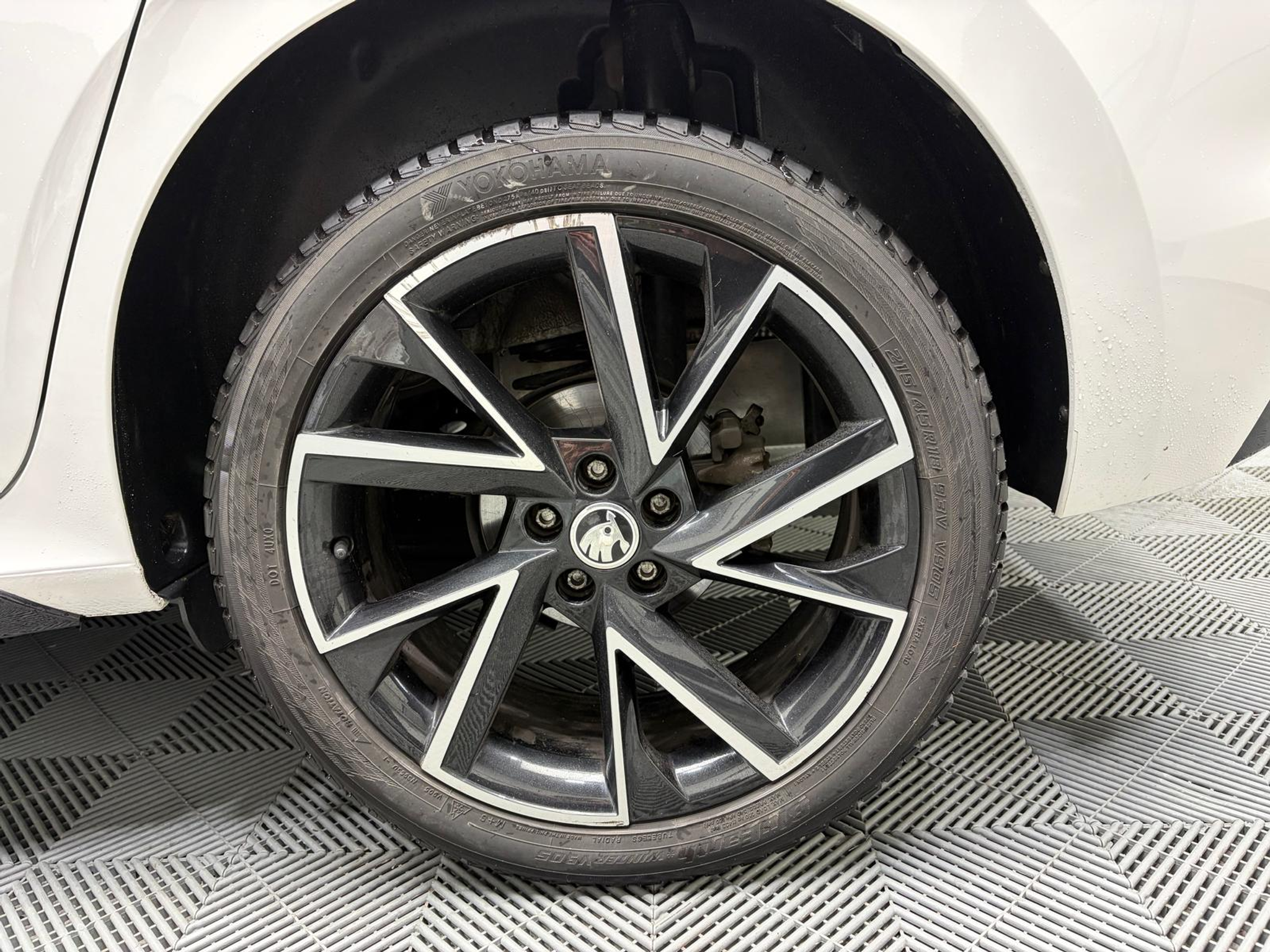 listing desktop thumbnail image 28