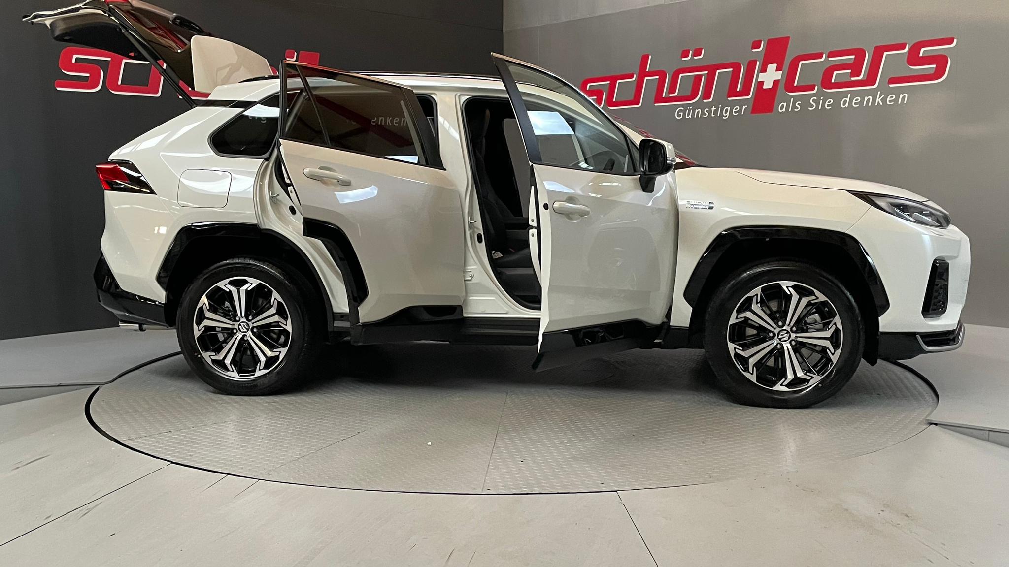 listing desktop thumbnail image 5