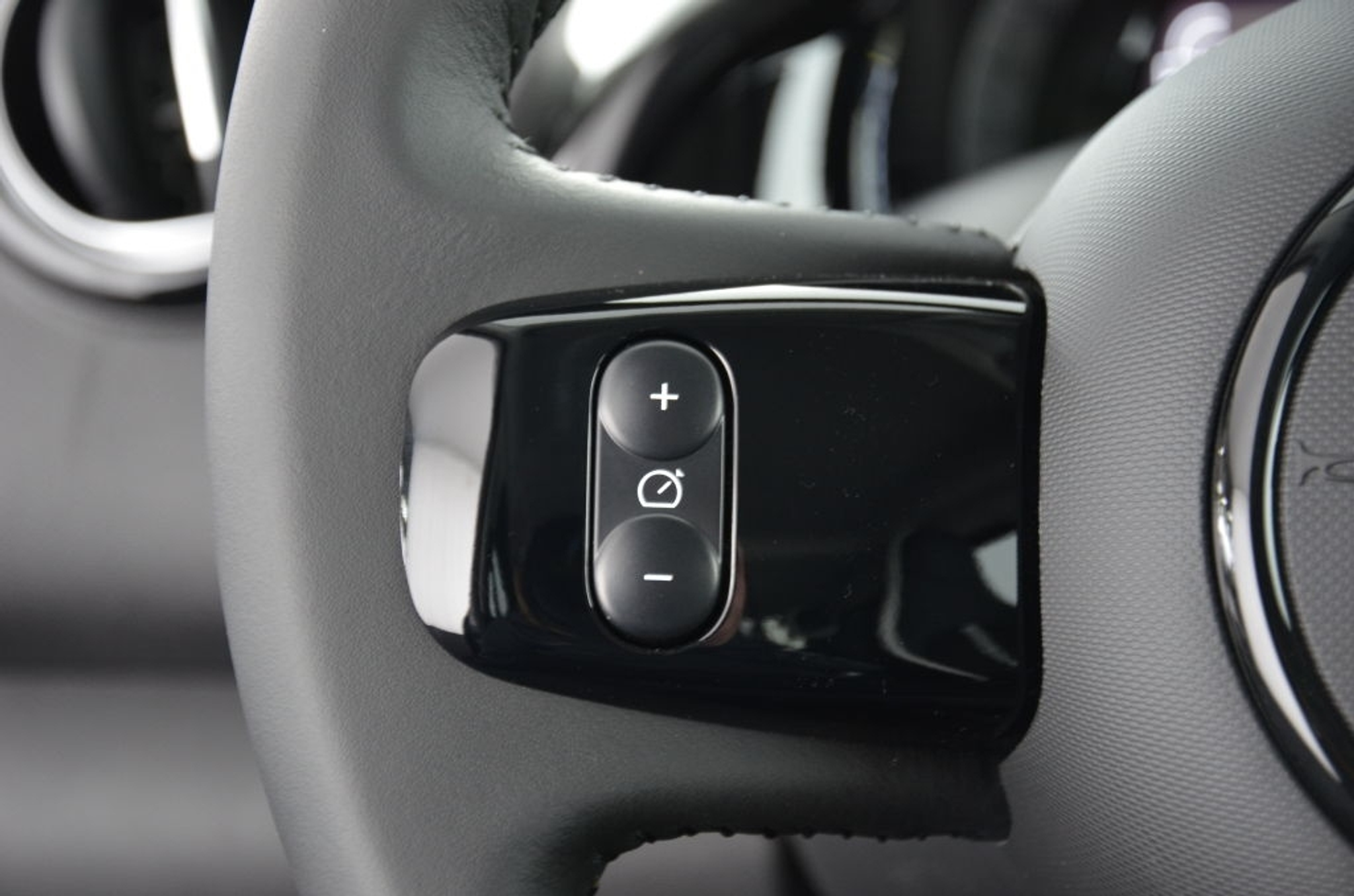 listing desktop thumbnail image 21