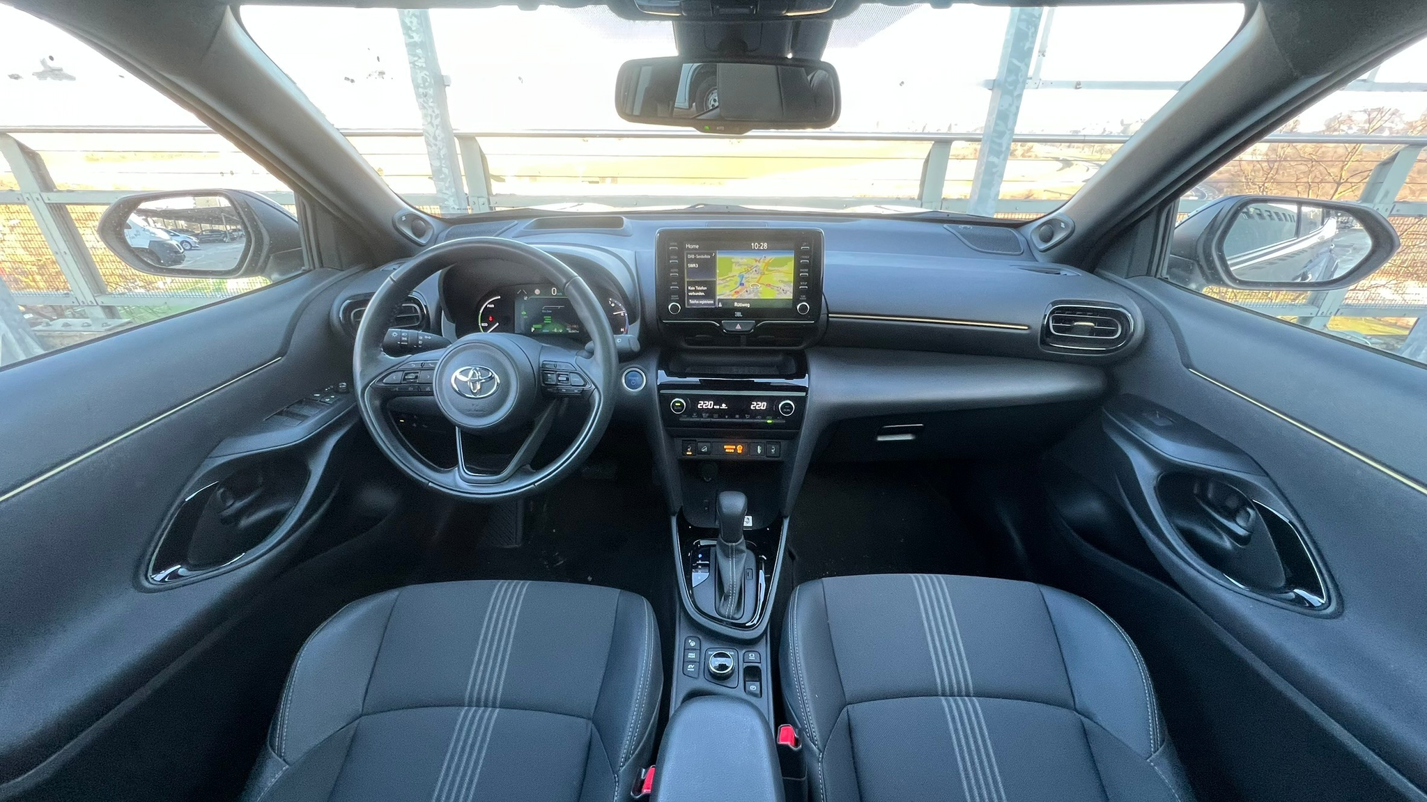 listing desktop thumbnail image 19