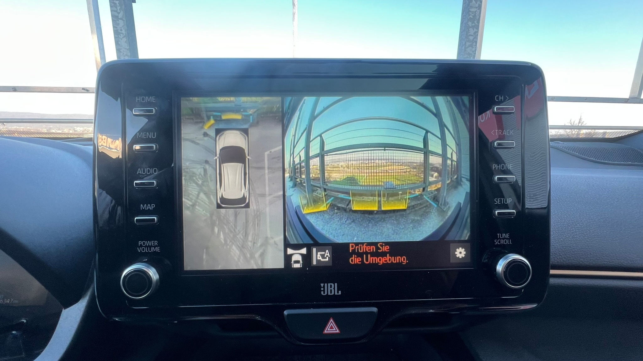 listing desktop thumbnail image 21